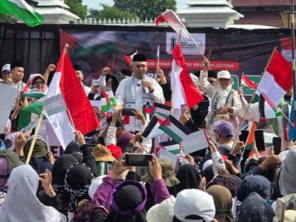 Warga Kabupaten Bogor Diajak Dewan RI Achmad Ru’yat untuk Mendukung Diplomasi Presiden RI ke Timur Tengah