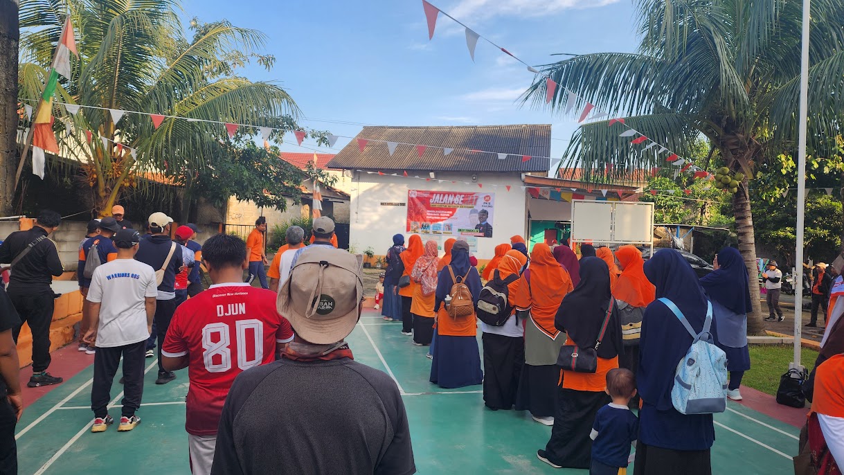 PKS DPC Parung Gelar Jalan Sehat Keluarga Meriahkan HUT RI ke-80